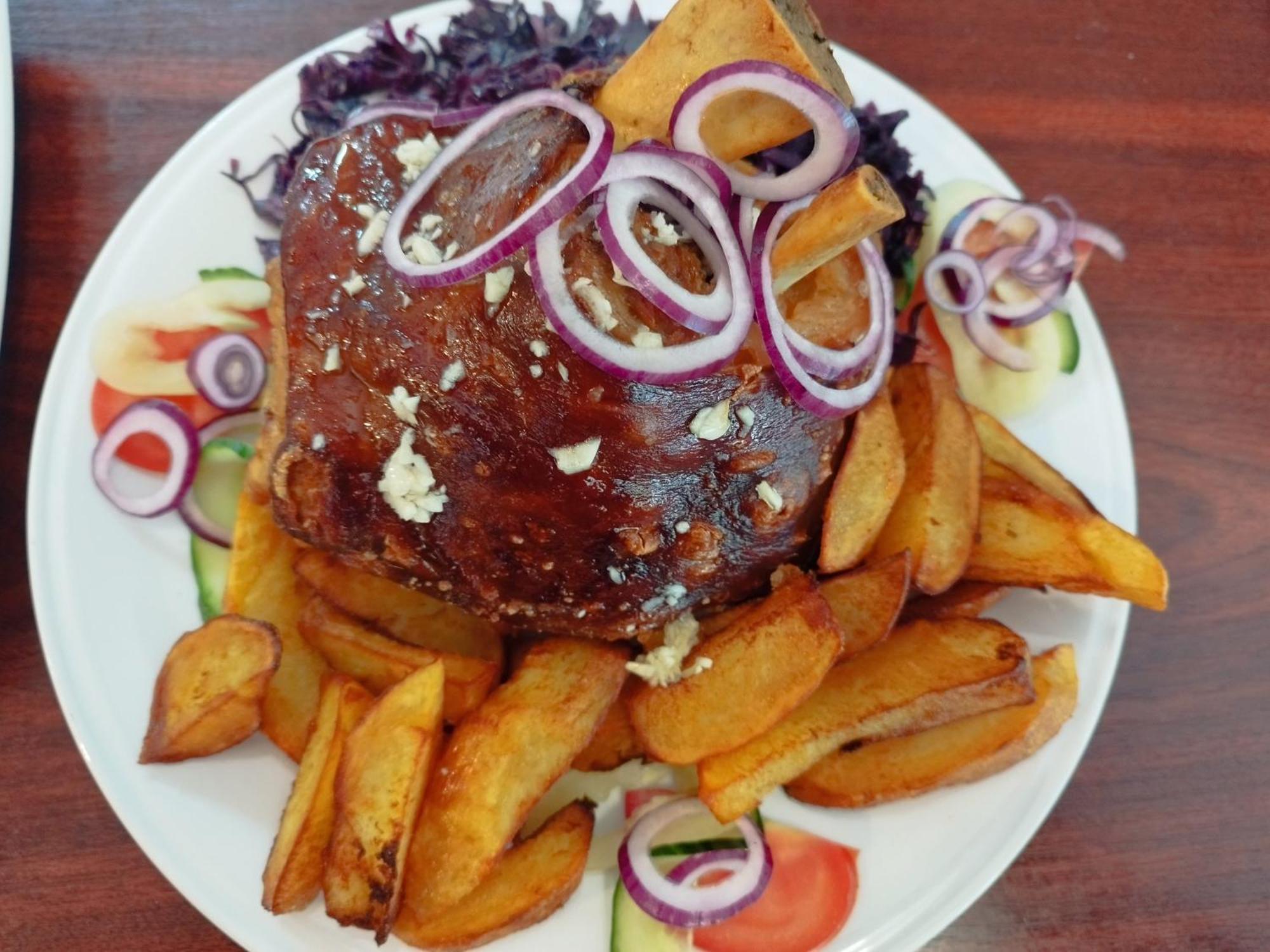 Margareta Etterem Es Vendeghaz Gasthaus บาลาทอนเบรีน ภายนอก รูปภาพ